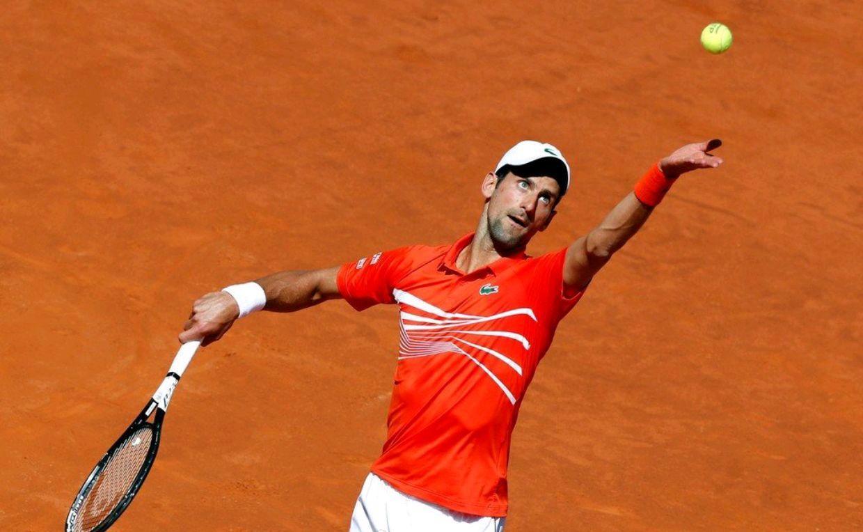 费德勒重返赛场，比赛规则变更首场状态出色，掘金观众沸腾！气势如虹延续的简单介绍